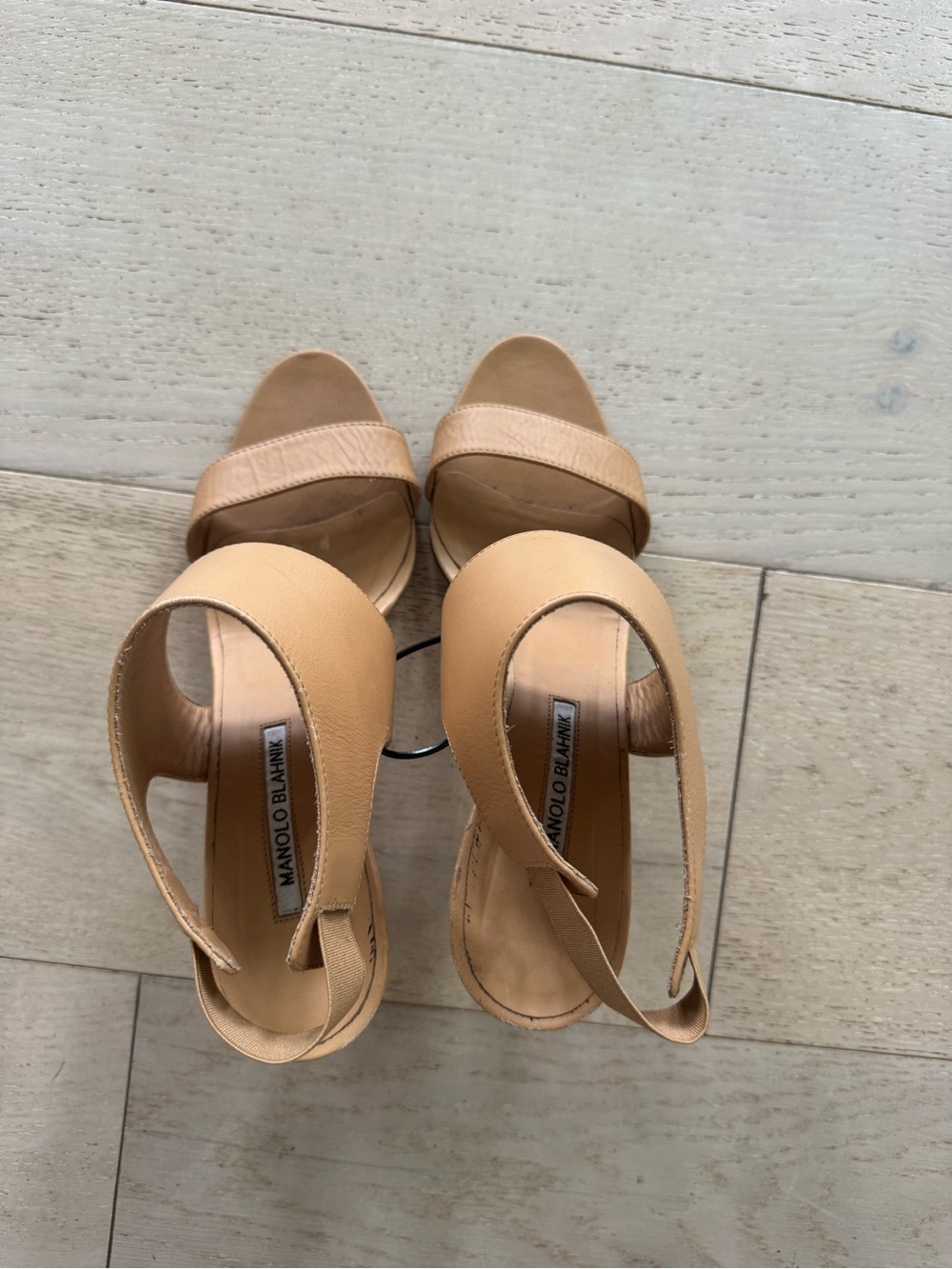 Manolo Blahnik Beige Loyal Calf Dune Heels Sandals 40 - Picture 2 of 5
